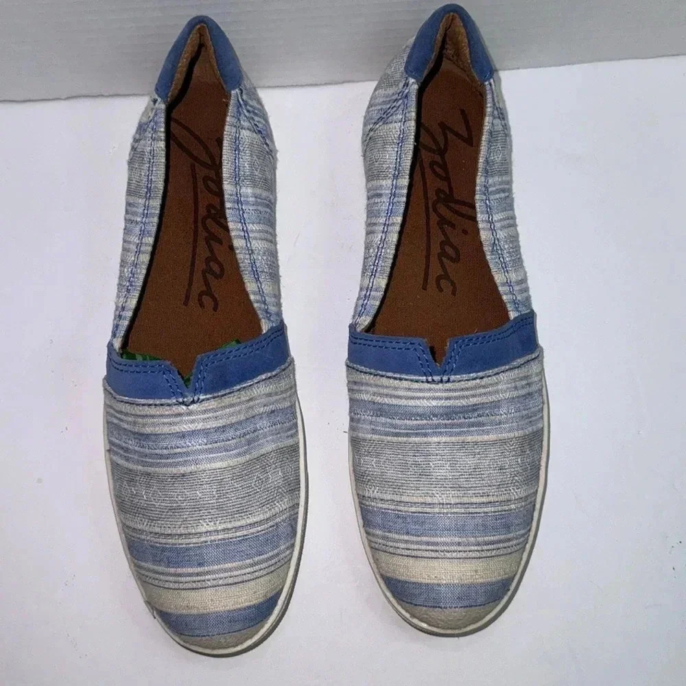 Zodiac Women's Vane Striped Fabric Leather Slip-Blue & Cream Sneakers Shoes - Picture 3 of 5